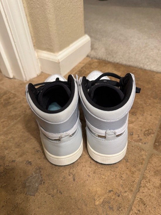 Nike Air Jordan 1 Mid Sneaker in White, Light Gray, Metallic & Black - Picture 4 of 5